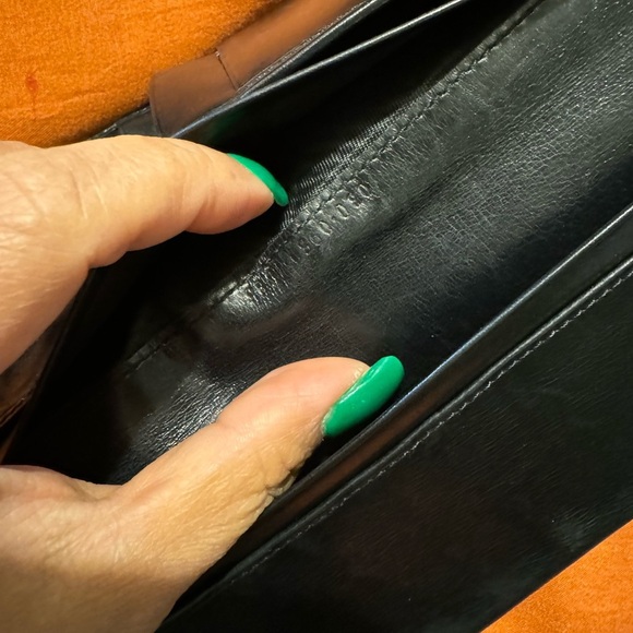 Gucci bifold wallet - Picture 2 of 7